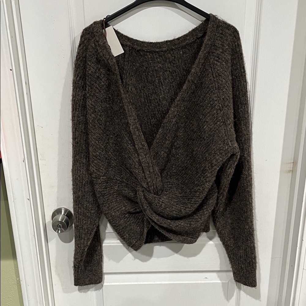 Open Edit twist reversible sweater in color brown seal heather